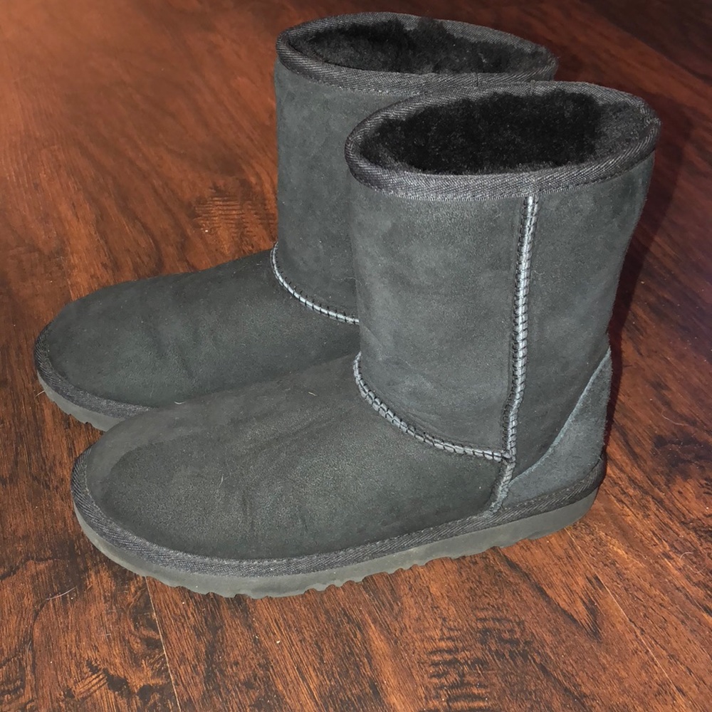 Black UGG Australia classic mini 2 KIDS